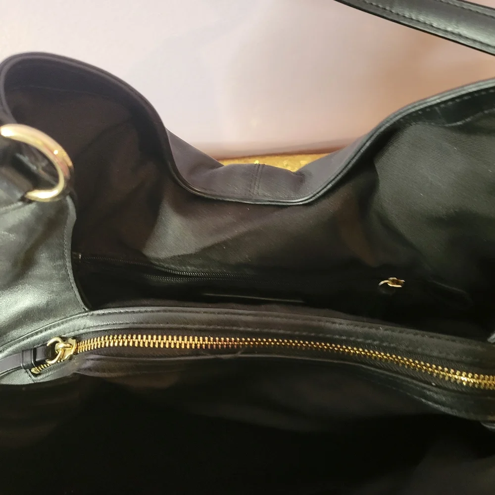 Authentic Coach Black leather bag - Picture 4 of 5
